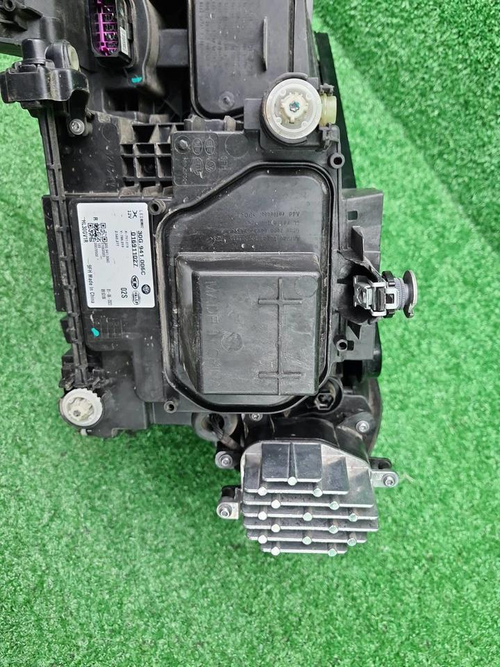 Фара правая VW Talagon (2021-н.в.) LED
