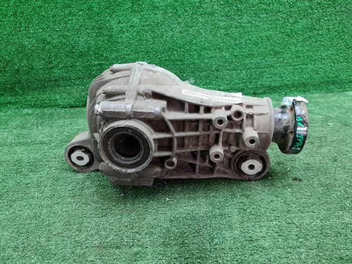 Редуктор передний Mercedes M GLE W166 (2011-2018)