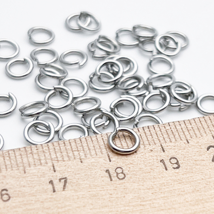 Колечки соединительные, сталь, диаметр 6 мм, толщина 1 мм, цена за 3 грамма (около 30 штук)