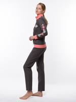 Костюм женский