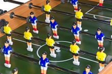 Настольный футбол (кикер) "Express" (121 x 61 x 79 см, орех)