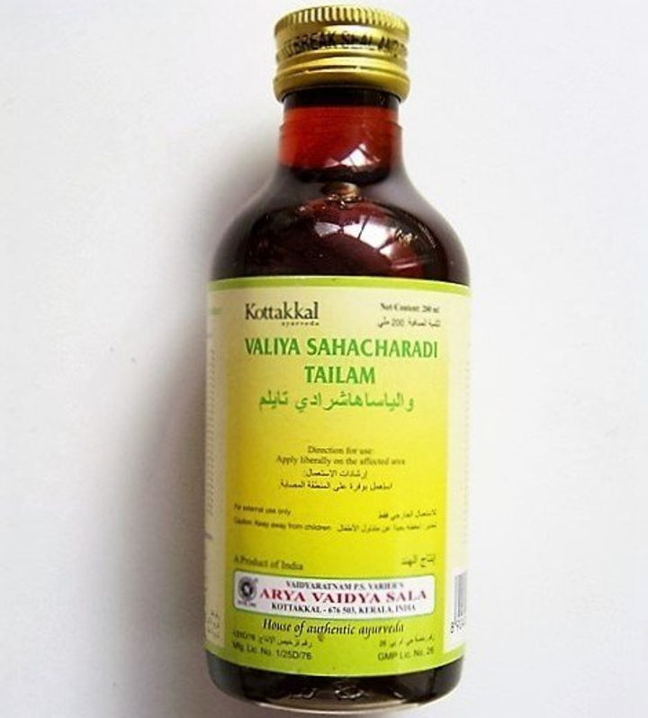 Масло Kottakkal Valiya Sahacharadi Tailam 200 мл