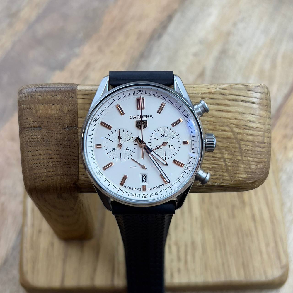 Часы Carrera