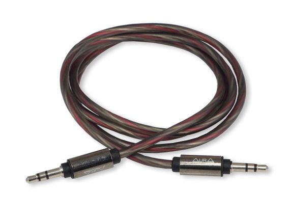 AUX AURA 3.5-3.5 1м RCA-J136