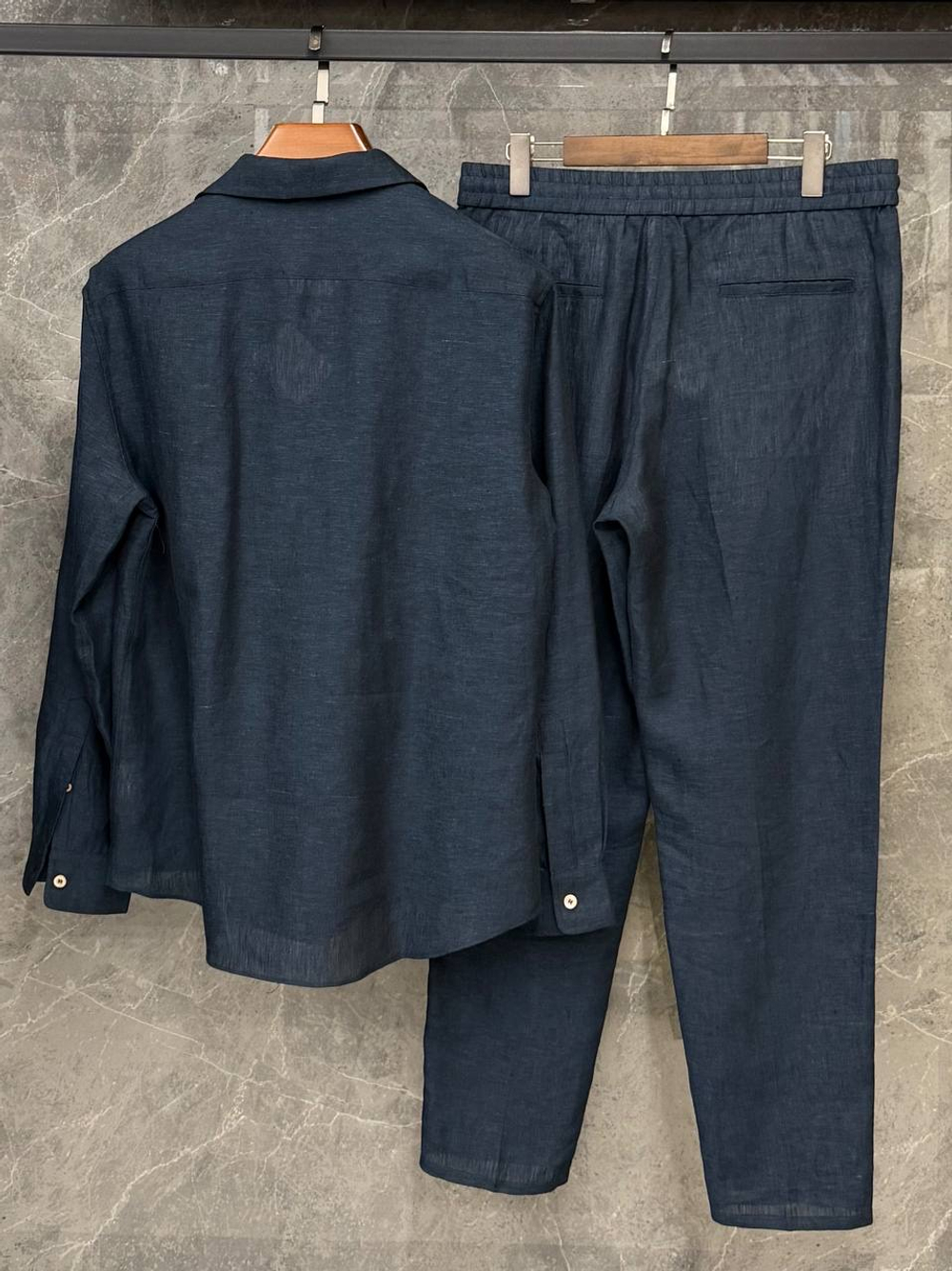 Льняной костюм Brunello Cucinelli