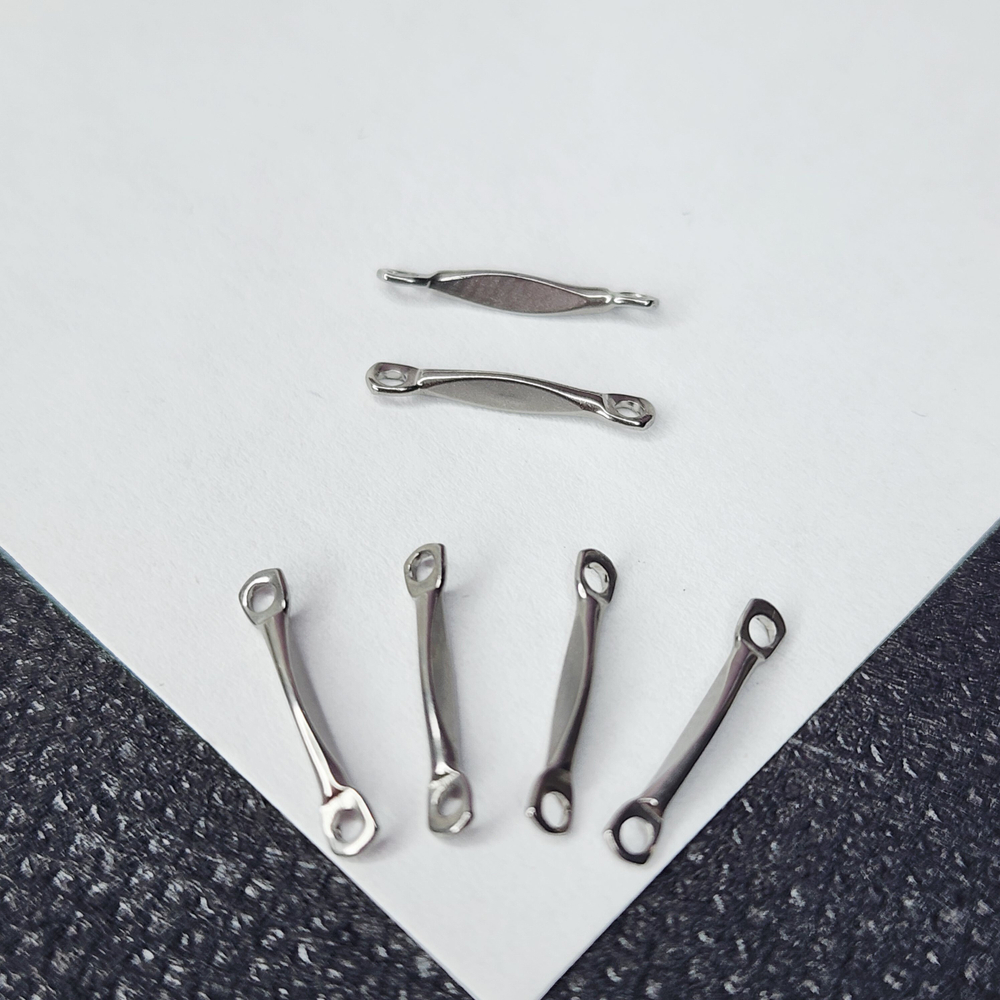 Коннектор, сталь, витой, красивая форма, р-р 13×2.5мм, штучно