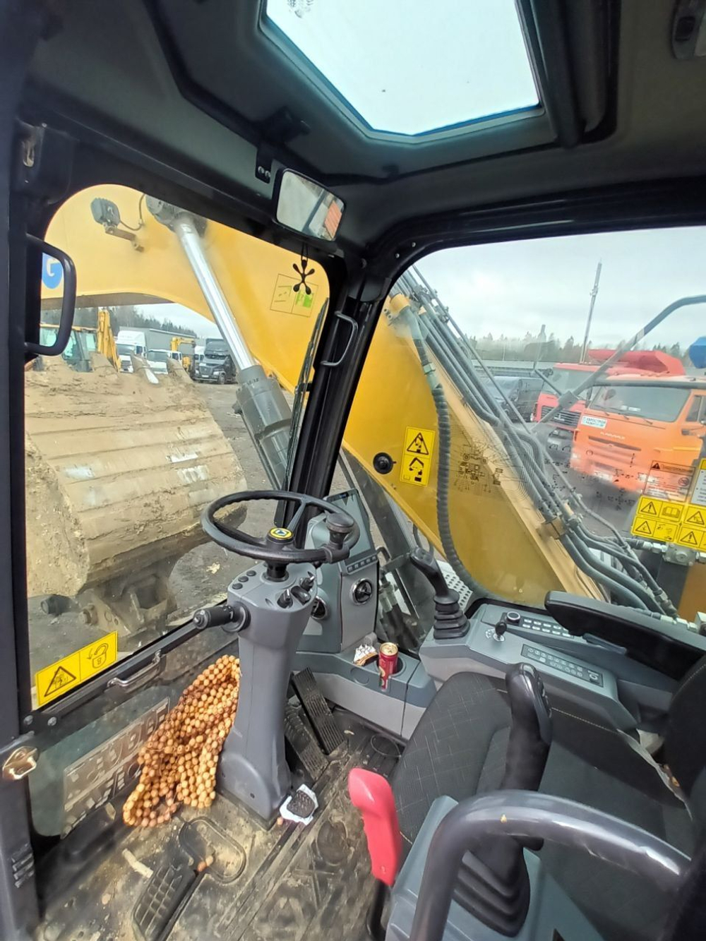 XCMG XE180* Экскаватор колесный XE180WD (Дизельный, 4,5 л, 141 л.с., АТ)