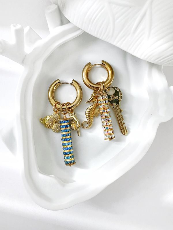 Подвеска Mickey с инкрустацией