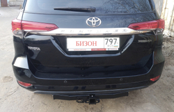 Фаркоп с элект. Smart, на Toyota Fortuner FA 0250-E(N) (с 2017 г.в.(c накладкой из нержавеющей стали)) (паспорт и сертификат в комплекте) Бизон