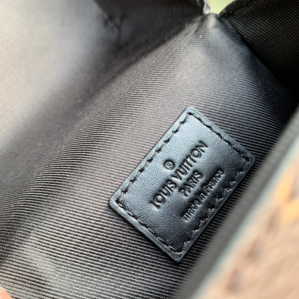 Louis Vuitton Vertical Trunk Wearable Wallet