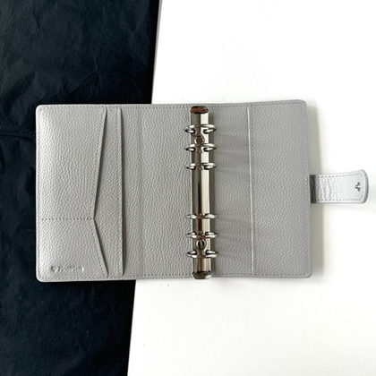 Обложка на кольцах Personal на хлястике