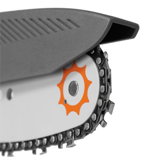 Аккумуляторная пила Daewoo DACS 821Li SET (c АКБ и ЗУ, в кейсе)