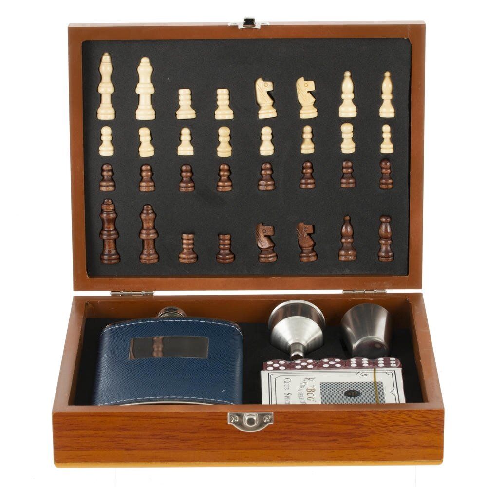 GAEM Набор подарочный (фляжка 220 мл, шахматы, покер карты, игр. кости, воронка, стопка 30 мл), L24 W19 H