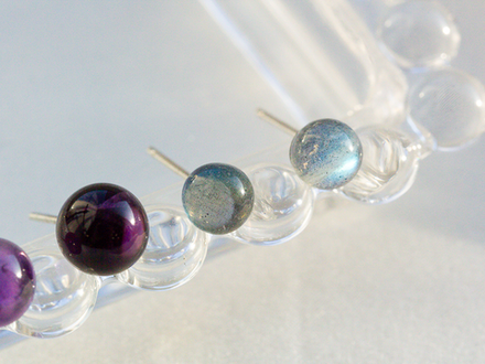 Серьги-гвоздики "Шарик. Лабрадорит" 5,5мм