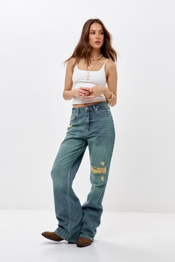 Джинсы wide leg с потертостями сине-зеленого цвета