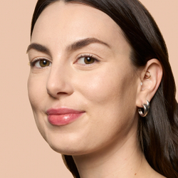 Bobbi Brown Weightless Skin Foundation SPF 15 - Тональная основа: травяной подклад с увлажняющим действием оттенок Neutral Porcelain, 30 ml