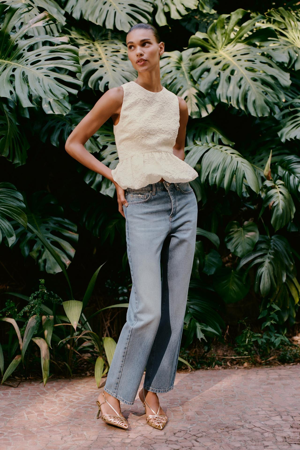 ZARA ТУФЛИ-МЮЛИ С МЕТАЛЛИЧЕСКИМ БЛЕСКОМ НА ВЫСОКОМ КАБЛУКЕ, ЗОЛОТИСТЫЙ