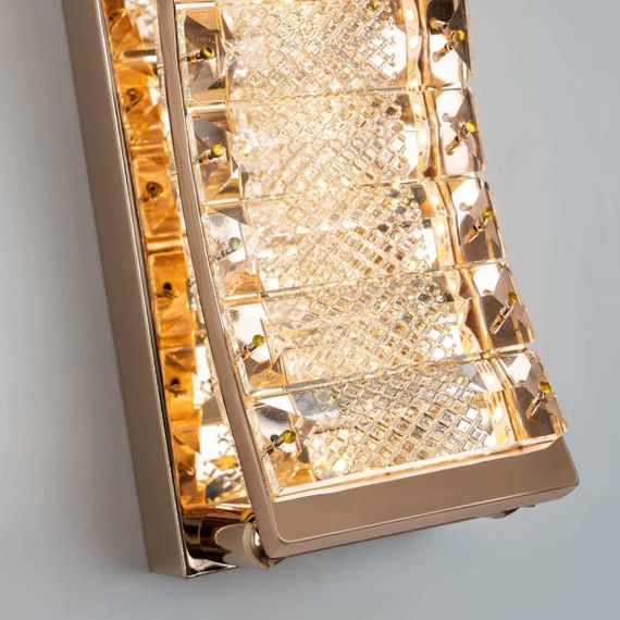 Настенный светодиодный светильник Modelux ML.758.01 GD