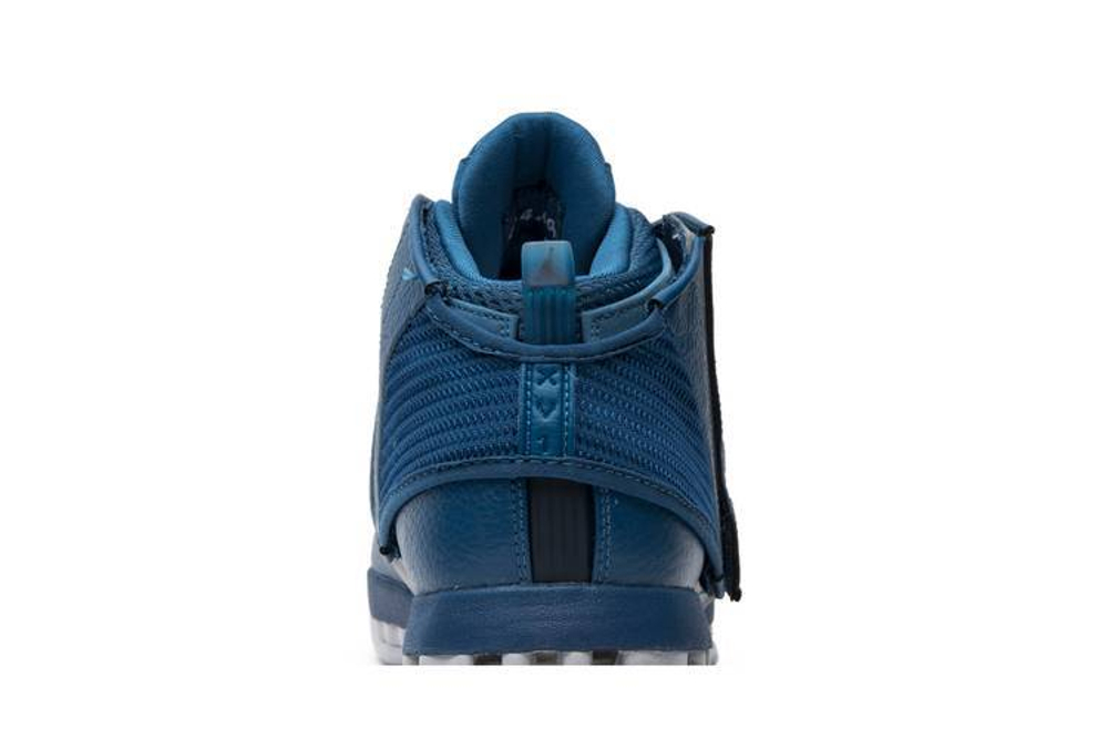 Кроссовки Jordan Air Jordan 16 Retro Trophy Room