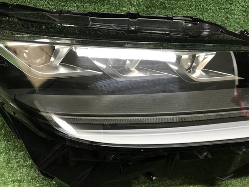 Фара правая Lexus RX 4 (2019-2022) LED