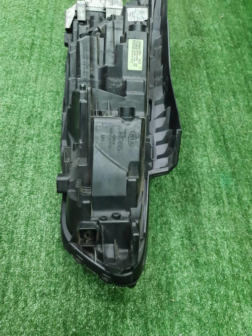 Битая Фара левая Kia K5 (2019-2023) LED