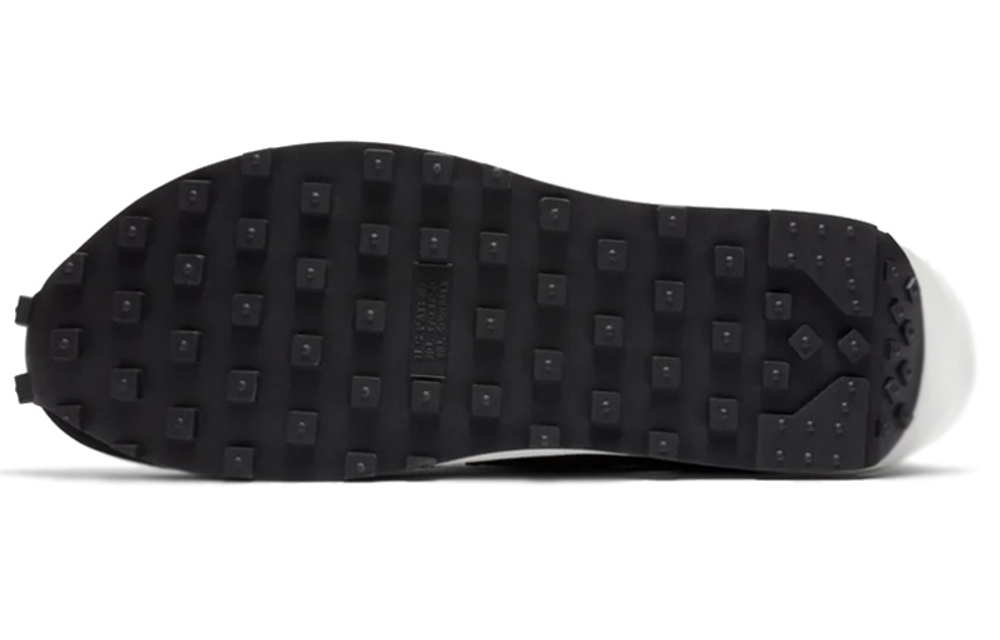 Кроссовки Sacai X Nike Waffle