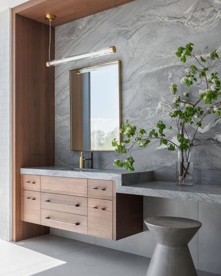 Зеркало в золотой раме “Ноулз”