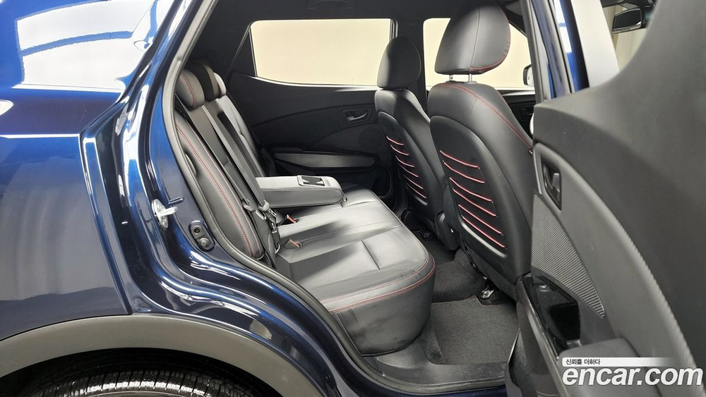 KG Mobility (Ssangyong) Very New Tivoli Бензин 1.5 2WD (08.2020)
