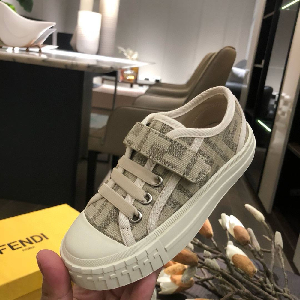 Кеды Fendi