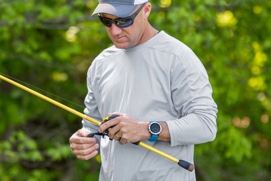 Спортивные смарт часы Garmin Quatix 5 Sapphire для морских путешествий и рыбалки 010-01688-42