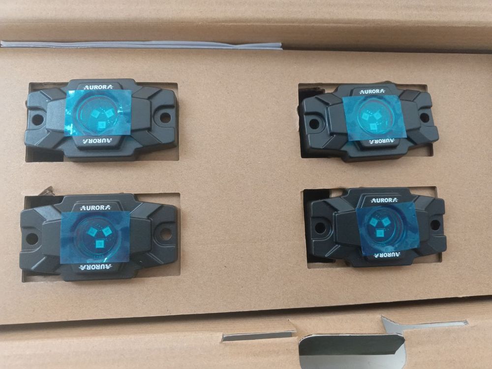 Aurora ALO-Y6-2-RGBW-D4