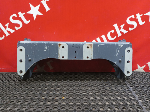 Траверса рамы поперечная задняя 2020г