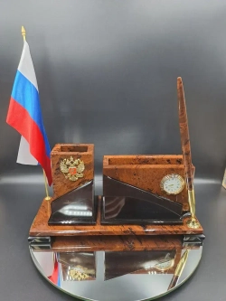 Настольный набор из натурального камня с часами
