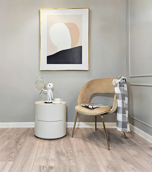 Прикроватная тумбочка 4470 с двумя ящиками, белая