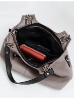 Сумка через плечо средняя классическая