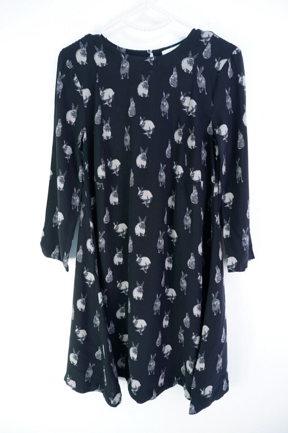 Платье H&M из вискозы с принтом 40 размер