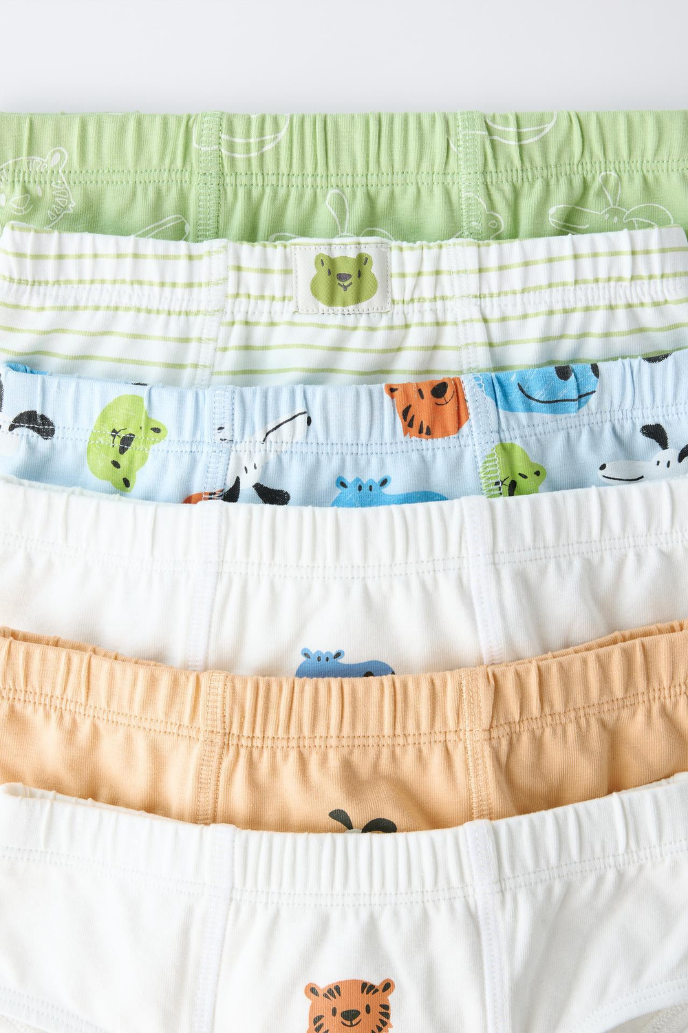 ZARA НАБОР ИЗ ШЕСТИ ТРУСОВ С АНИМАЛИСТИЧЕСКИМ ПРИНТОМ, РАЗНОЦВЕТНЫЙ