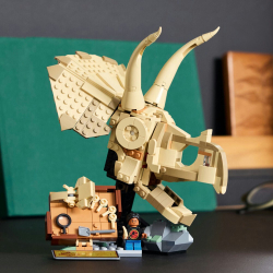 LEGO Jurassic World/ Скелеты динозавров: череп трицератопса/ 76969