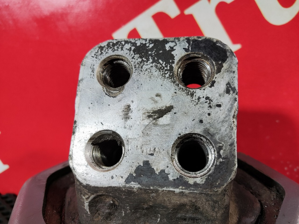 Подушка двигателя задняя