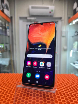 Смартфон Samsung Galaxy A50 6\128 ГБ