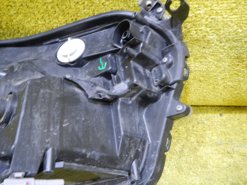 Битая Фара левая Toyota Rav 4 CA40 (2015-2019) LED