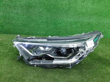 Битая Фара левая Toyota RAV4 5 XA50 (2018-н.в.) LED