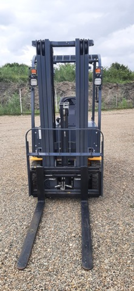 Aurora CPD* Вилочный погрузчик CPD15 (Электрический, 11 л.с., АТ)