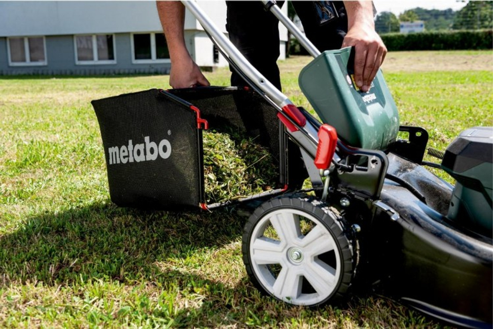 Газонокосилка аккумуляторная METABO RM 36-18 LTX BL 46 601606650