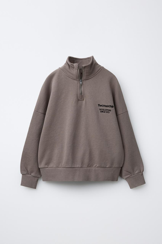 ZARA ТОЛСТОВКА ИЗ МЯГКОЙ ТКАНИ С НАДПИСЬЮ, СЕРО-КОРИЧНЕВЫЙ