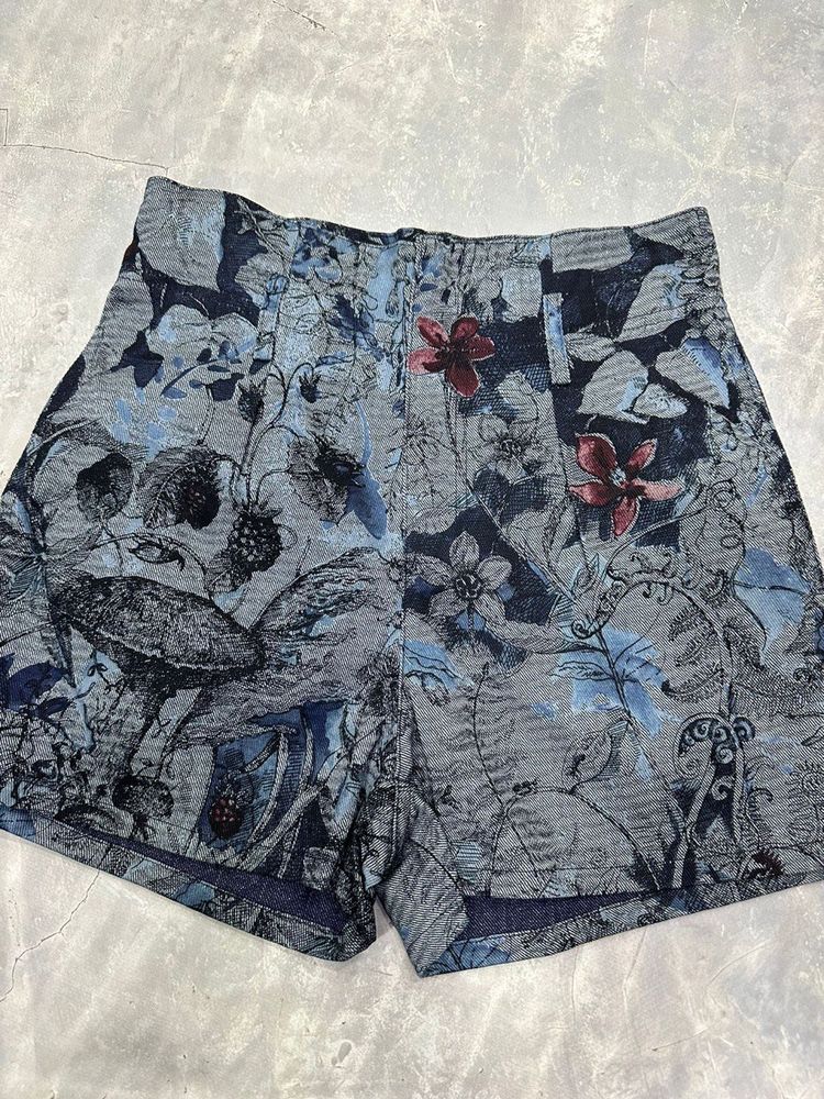 Шорты Balenciaga