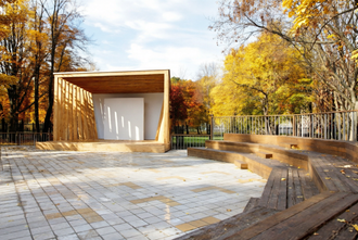 Уличные сцены для выступления