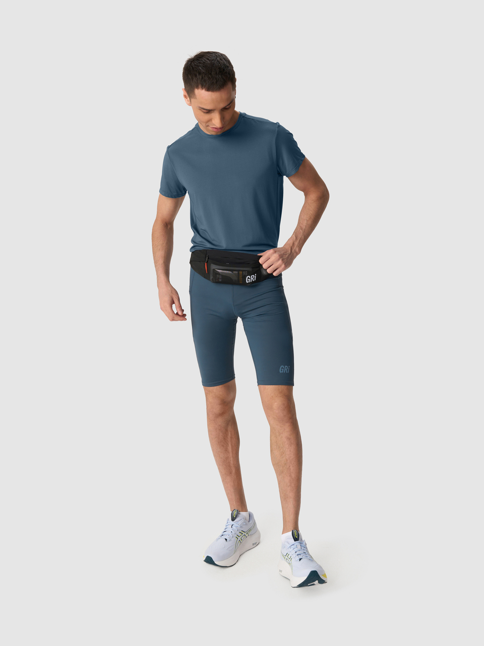 Сумка поясная GRI чёрная