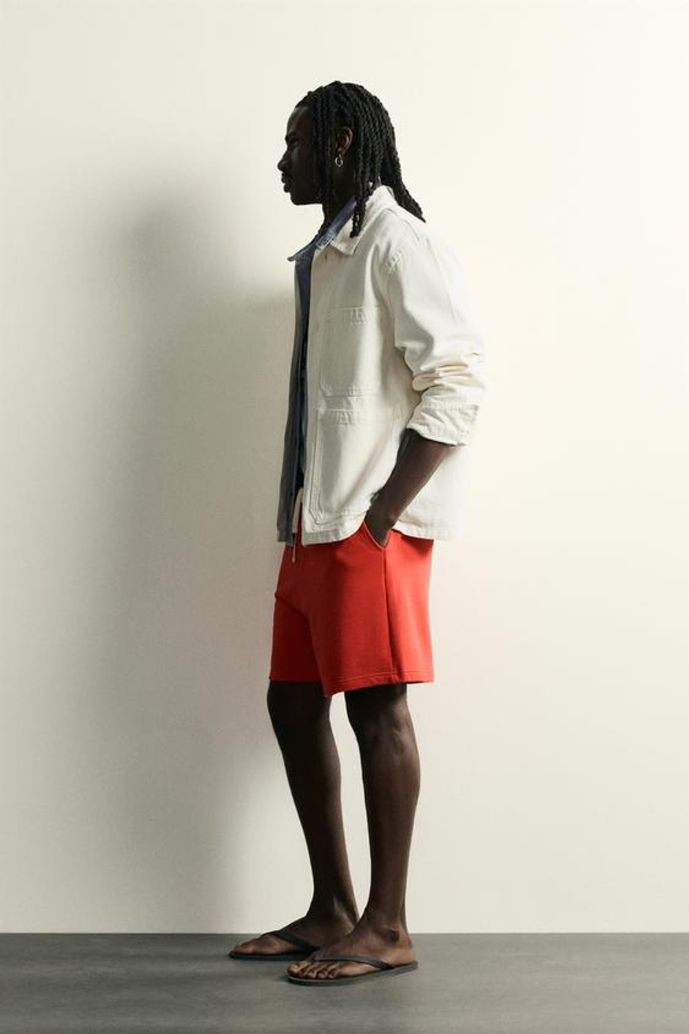 ZARA СПОРТИВНЫЕ ШОРТЫ RELAXED FIT, КРАСНЫЙ