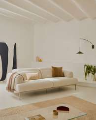 Диван Aurum 3-местный цвета экрю с откидным подголовником 234  см